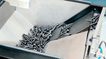 Step feeder [STOGER]