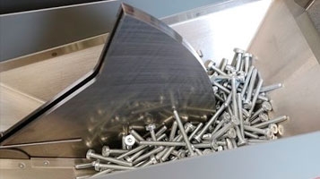 Segment feeder [STOGER]