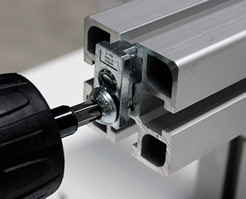 MiniTec fasteners: smart connection, quick and easy mounting