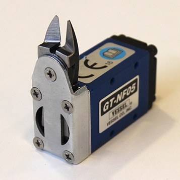 Stationary air nippers