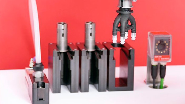 Tool change
