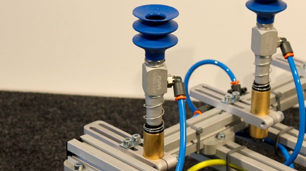 Elbow arms or vacuum cup fittings