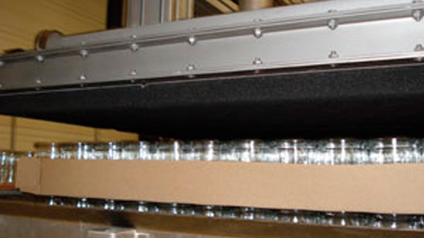 Vacuum gripping systems for wood and glass